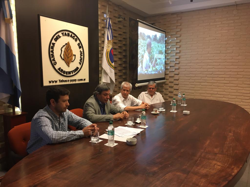firma de acuerdo de cooperación académica y y asistencia técnica con la cámara de tabaco de Jujuy